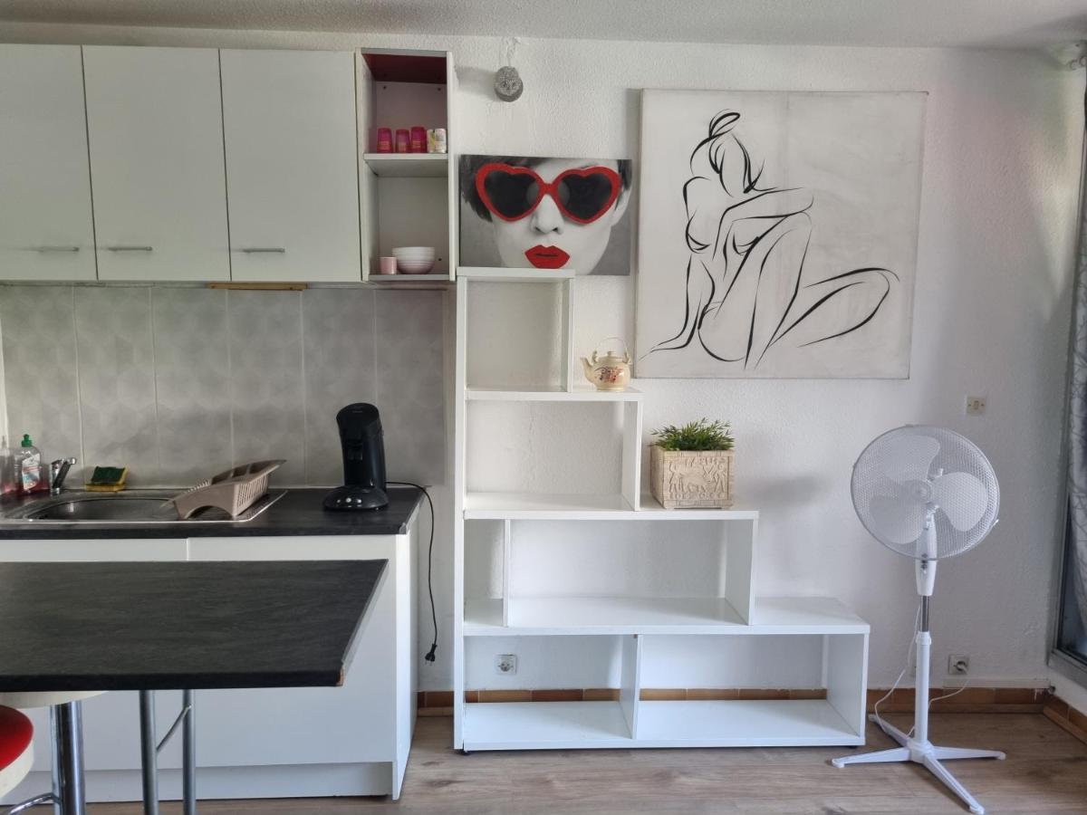 Ideal Vacances Petit Budget Apartment La Grande Motte Exterior foto